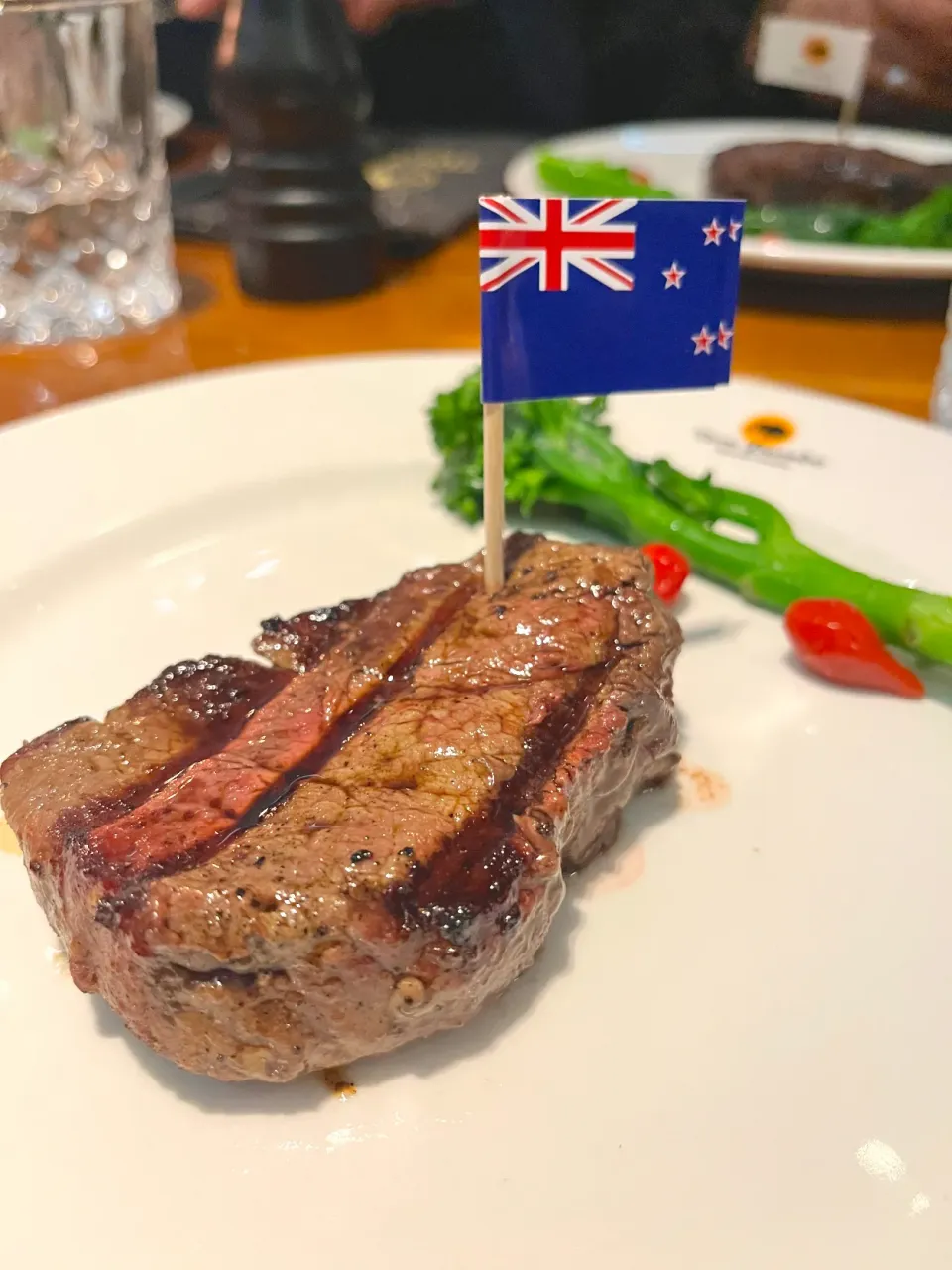 🇳🇿ステーキ🥩100g|女神さん