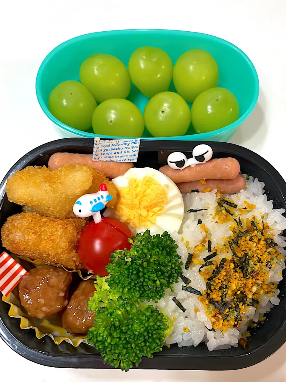 Snapdishの料理写真:お急ぎ幼稚園弁当✨|Michiko Okamotoさん