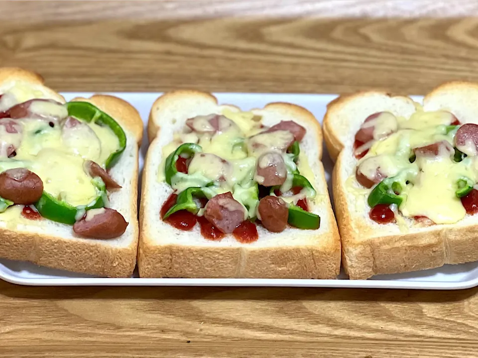 Snapdishの料理写真:☆ピザトースト|まぁたんさん