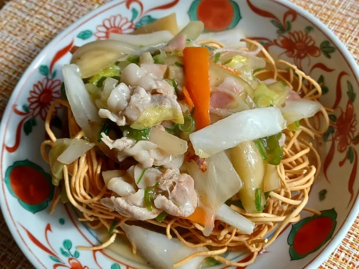 かた焼きそばTOPVALU太麺|ぱいんてーるさん