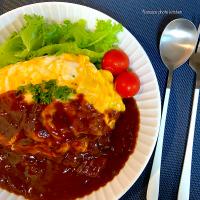 トロトロ卵の💕オムライス🥄デミグラスソース