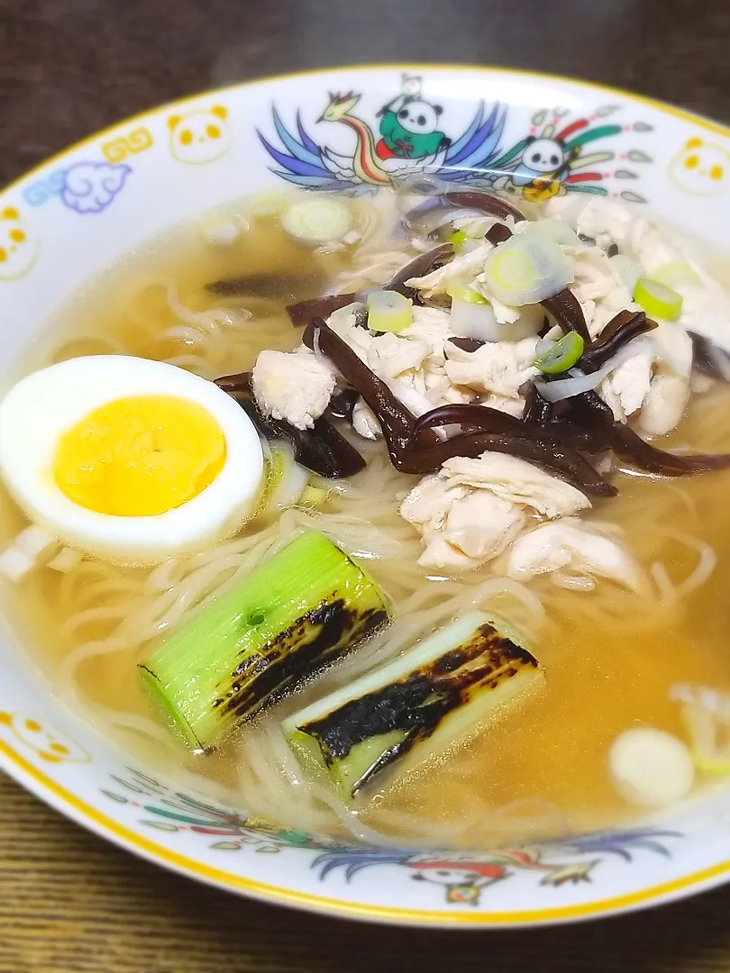 Snapdishの料理写真:パパ作👨林泉堂🍥秋田比内地鶏塩ラーメン|ぱんだのままんさん