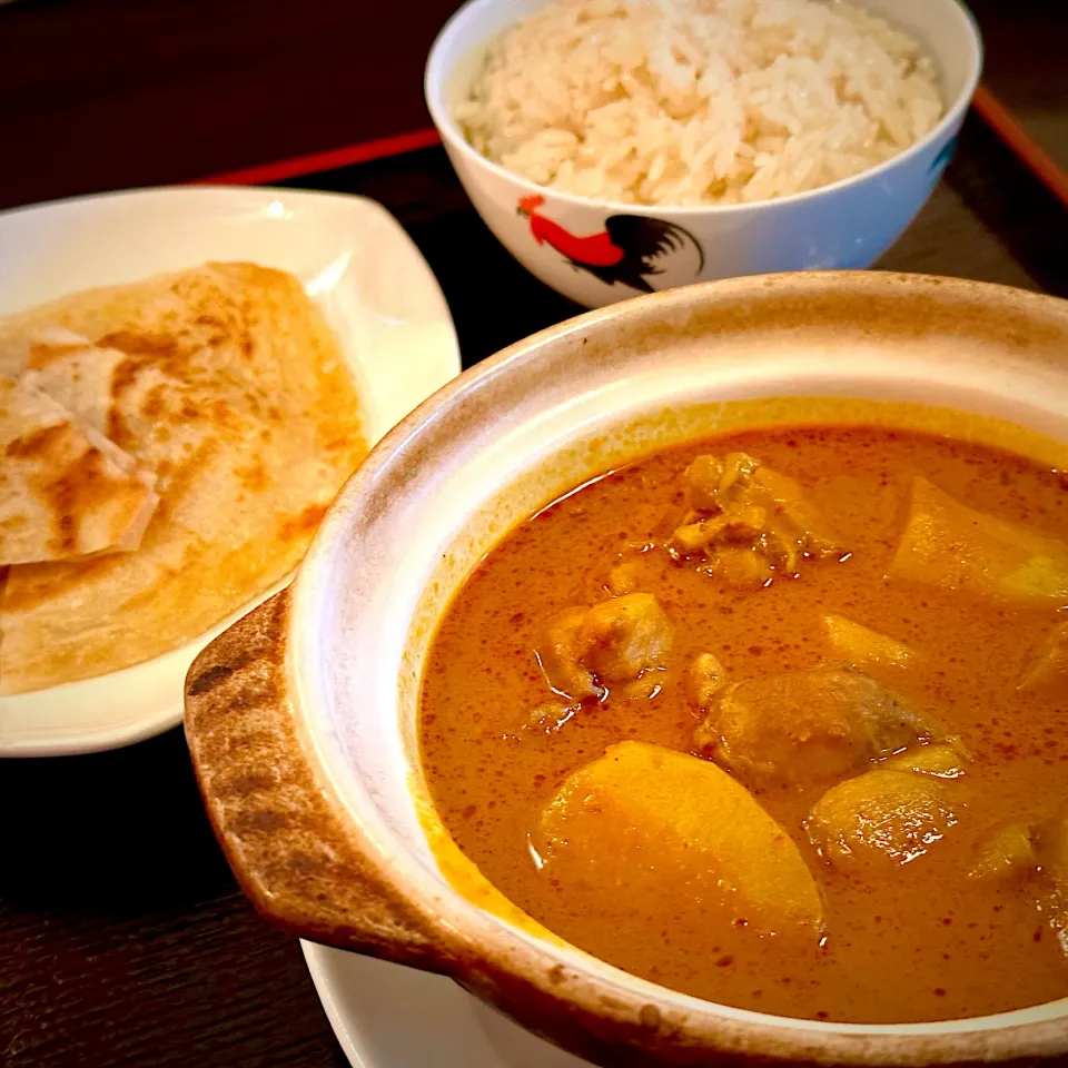 Snapdishの料理写真:シンガポールのチキンカレー🍛|にゃあ（芸名）さん