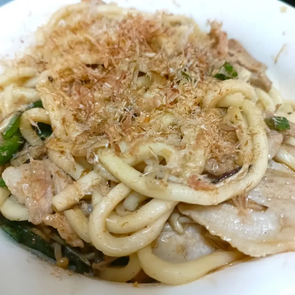 Snapdishの料理写真:焼きうどん|akimitsuさん