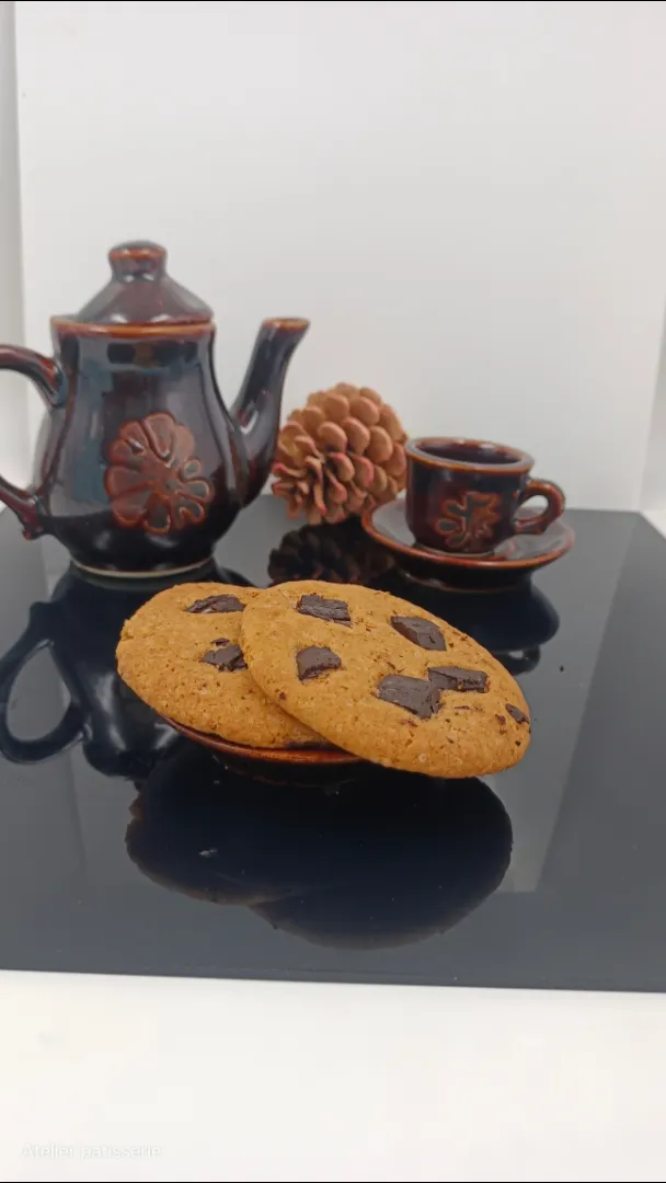 Snapdishの料理写真:chocochip cookie|Taneeshree Duttaさん