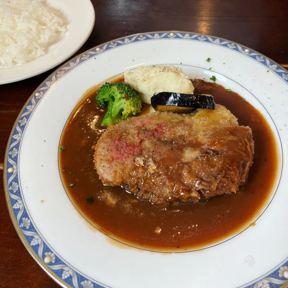 牛ヒレ肉のビフテキランチ|麻紀子さん