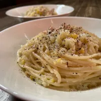 鶏もも肉とカリフラワーのパスタ