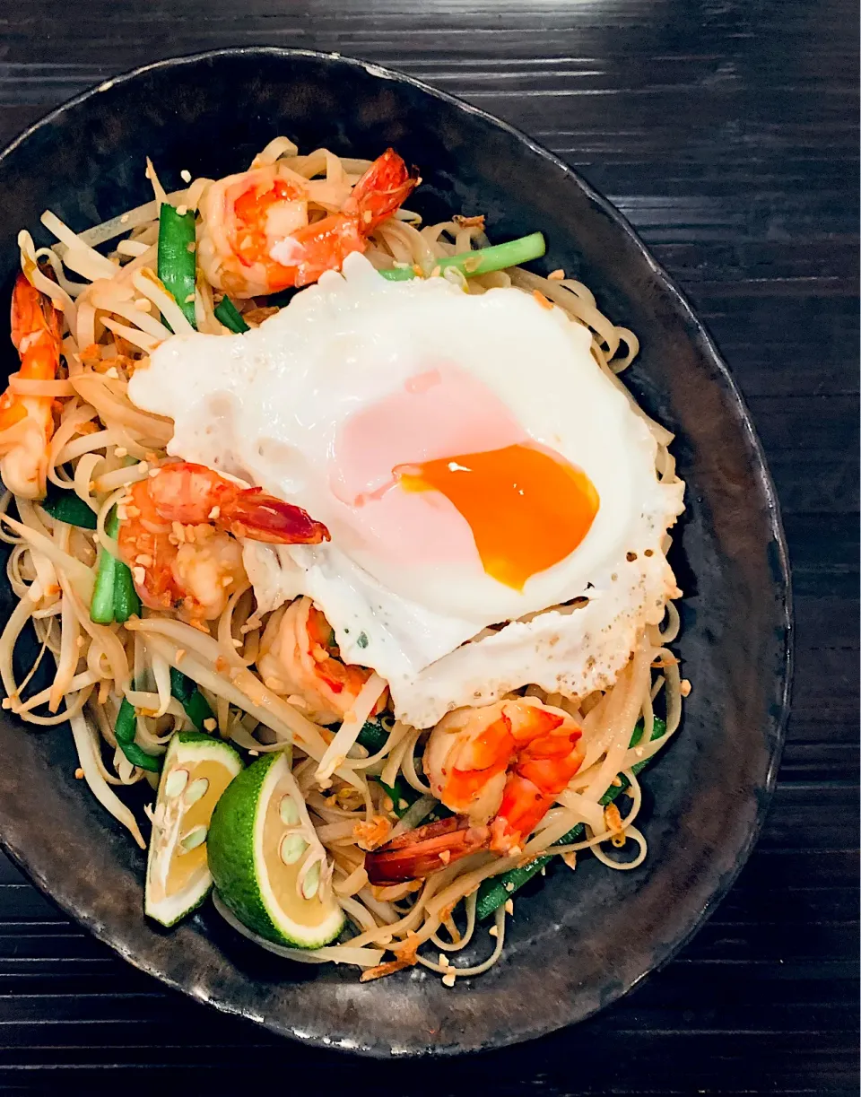 タイ風焼きそばのパッタイ🍳|ぽくくんさん