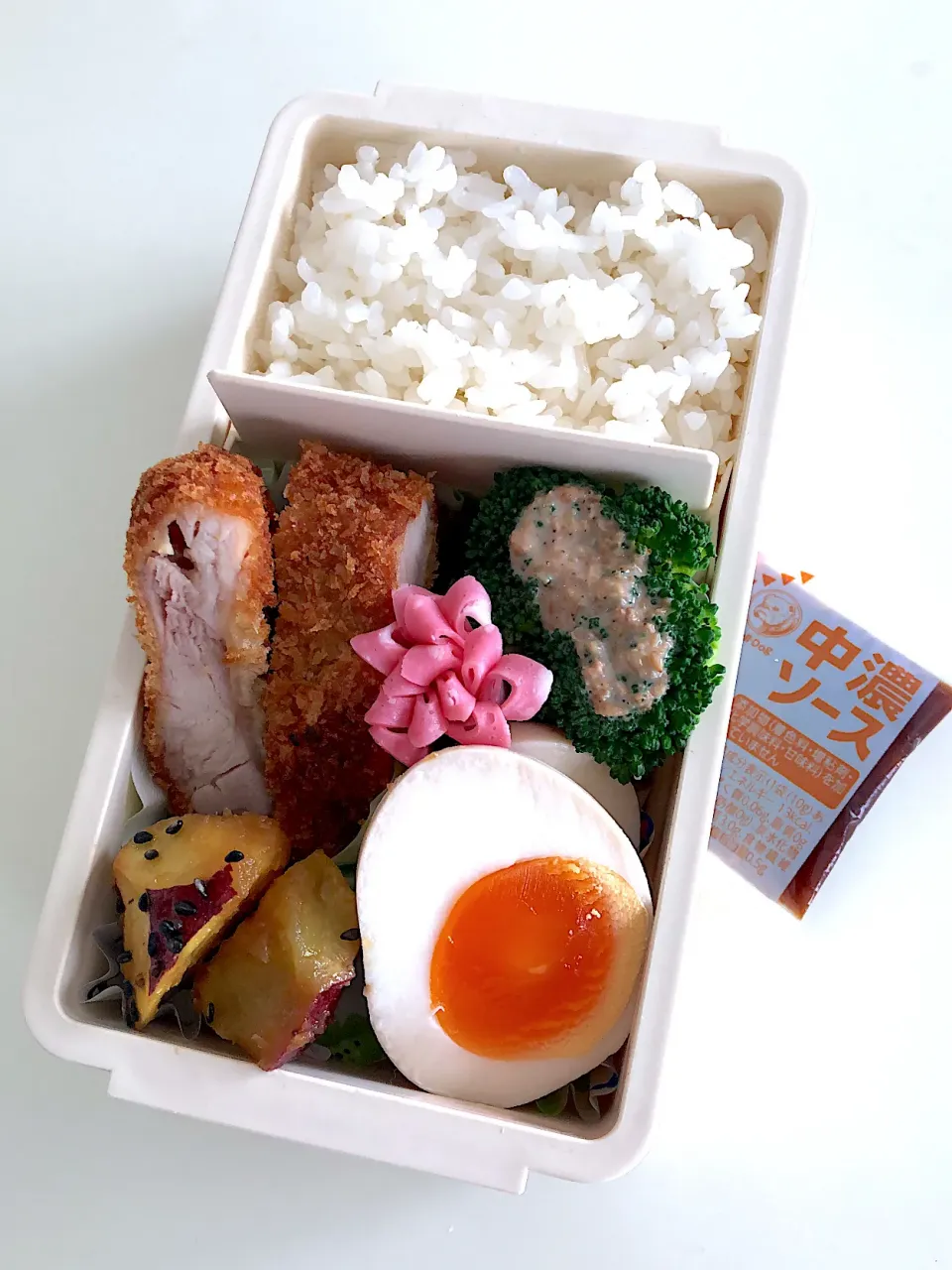 チキンカツ弁当♪|ikumonさん