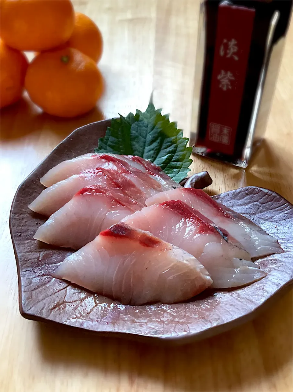 釣り魚🎣メジロ(ワラサ)の刺身|9421beruさん