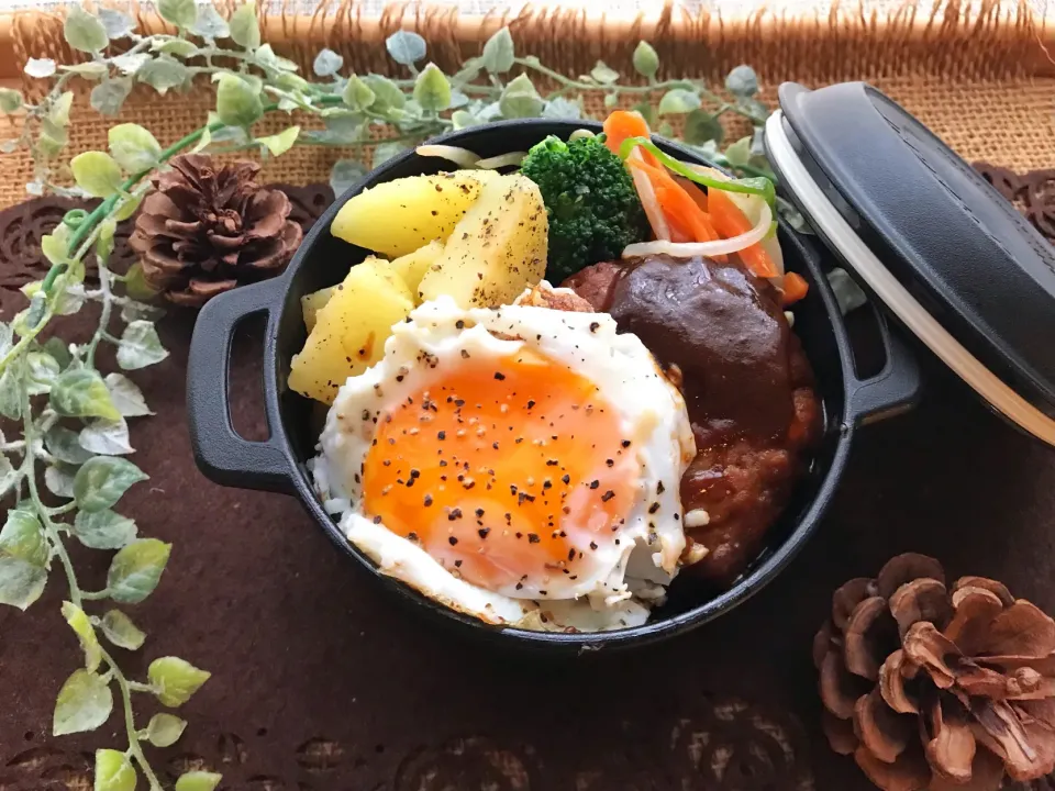 ハンバーグ弁当(先週です😅)|まなまな♡さん