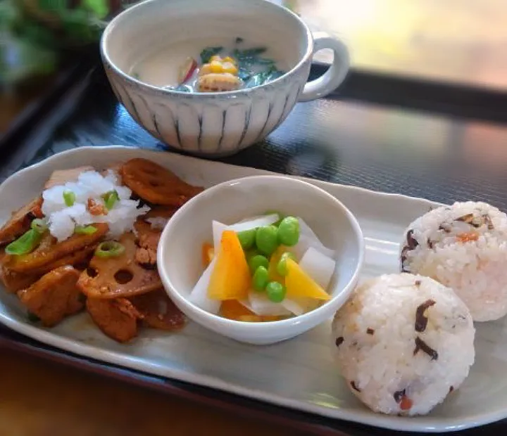 大根おろしで食べる鶏胸肉と蓮根の照り焼き|くまちゃんさん