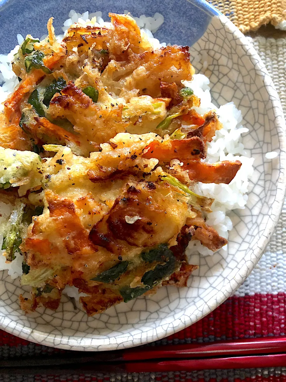 もっちもちキラキラ【石川のお米 ひゃく万穀】でかき揚げ丼😊|Tina Tomoko😋さん