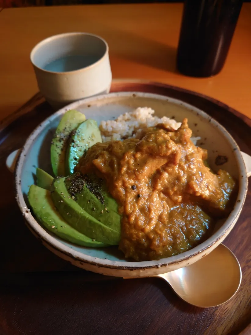 鶏肉のココナッツスパイスカレー|村上テェエさん