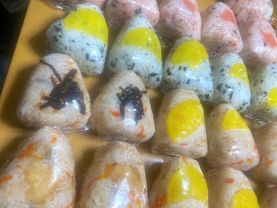 Snapdishの料理写真:さっちゃんオニギリ🍙|サチ😊さん