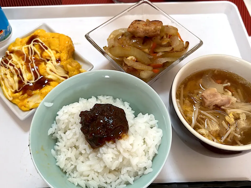 ママ足負傷、材料かき集めた朝ごはん笑！|ひろこさん