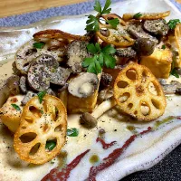 ひろりんさんの料理 淡紫で厚揚げのステーキ・シャンピニオンソース🍄