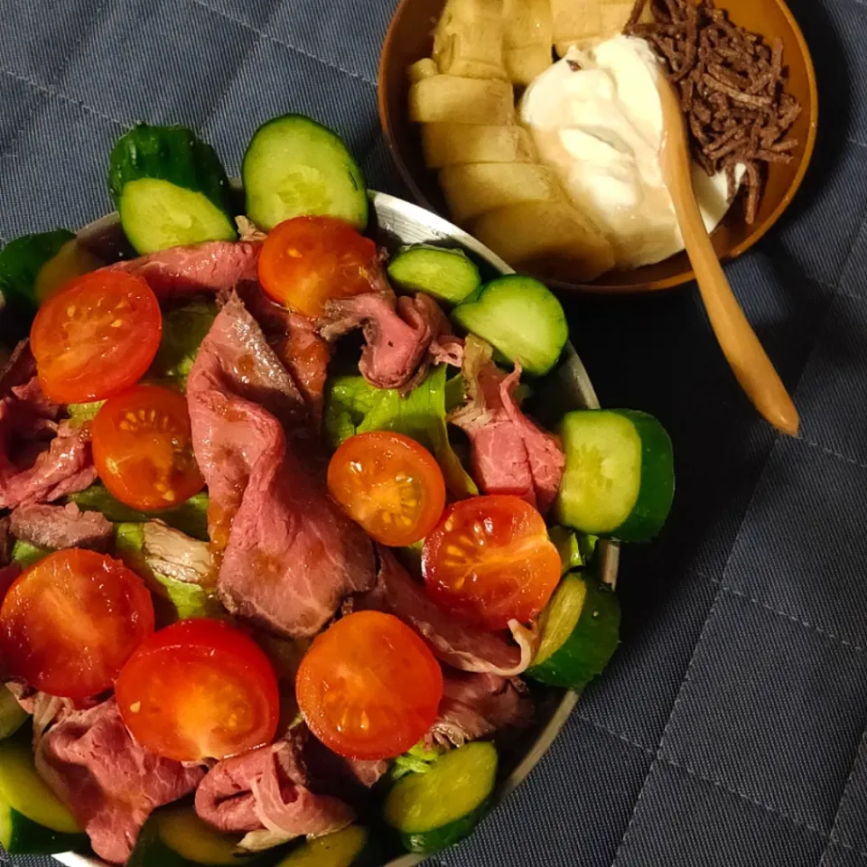 Snapdishの料理写真:ローストビーフサラダ 🍖🥗|コグマ🍠さん