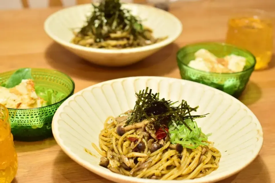 きのこと海苔の佃煮パスタ|うにんぱすさん