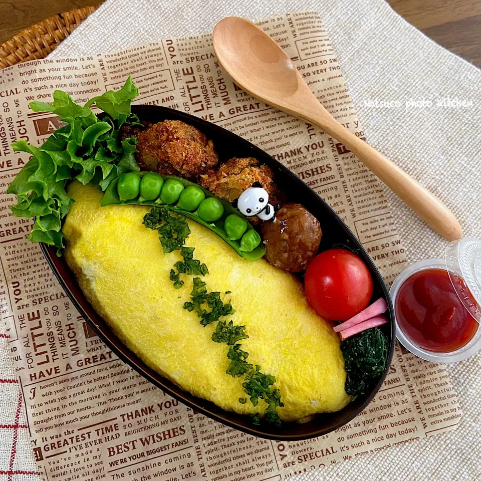 本日のなっちゃん弁当🌸『米卵のオムライス弁当』😋|ナツ1224さん