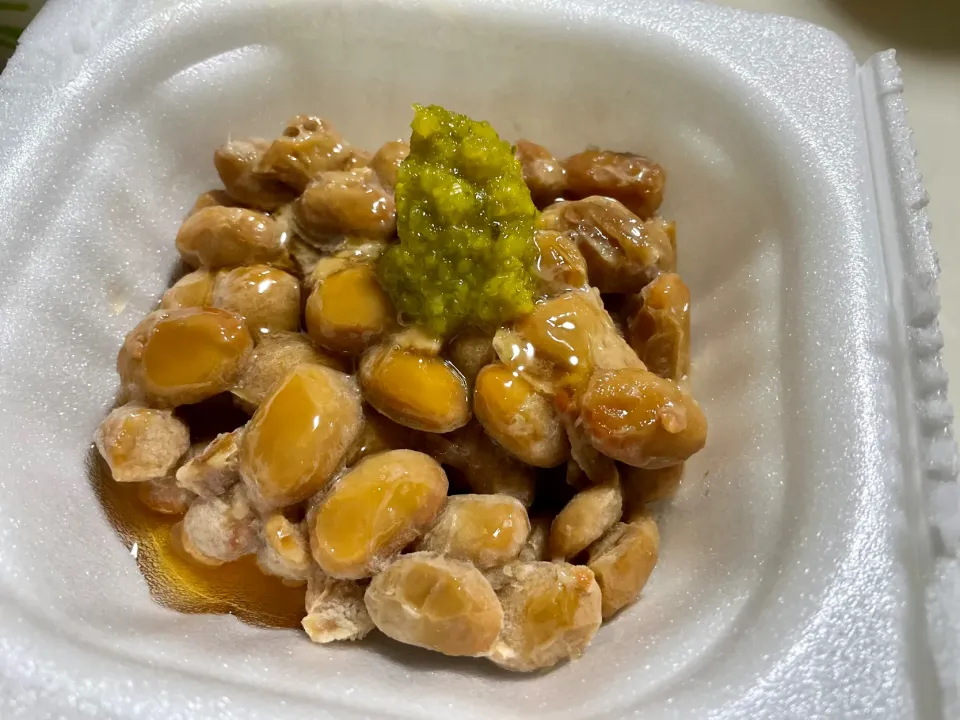 大粒納豆に自家製柚子胡椒　　めちゃ美味しい！^_^|Takeshi  Nagakiさん