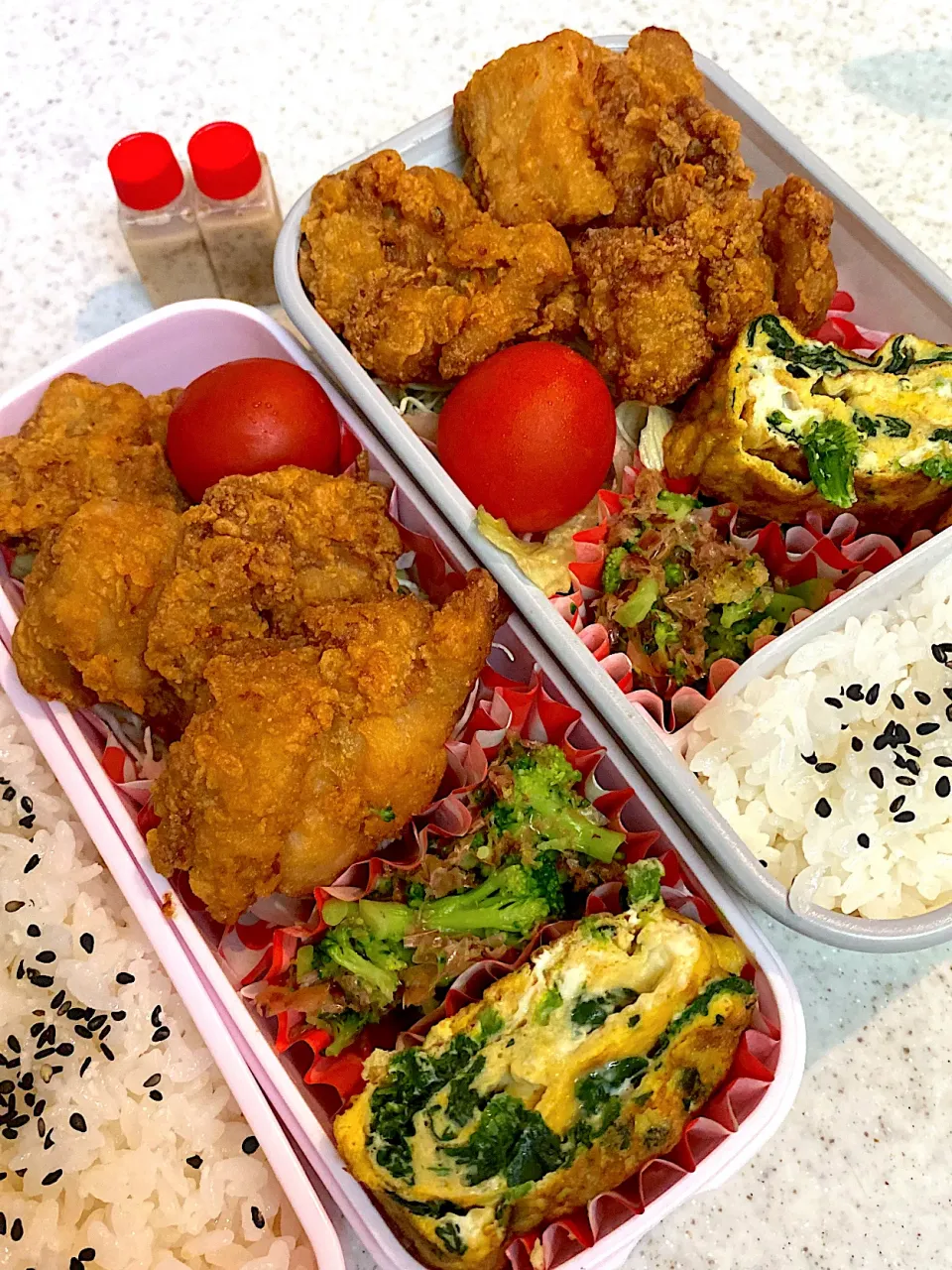 Snapdishの料理写真:唐揚げ　弁当|asumamaさん