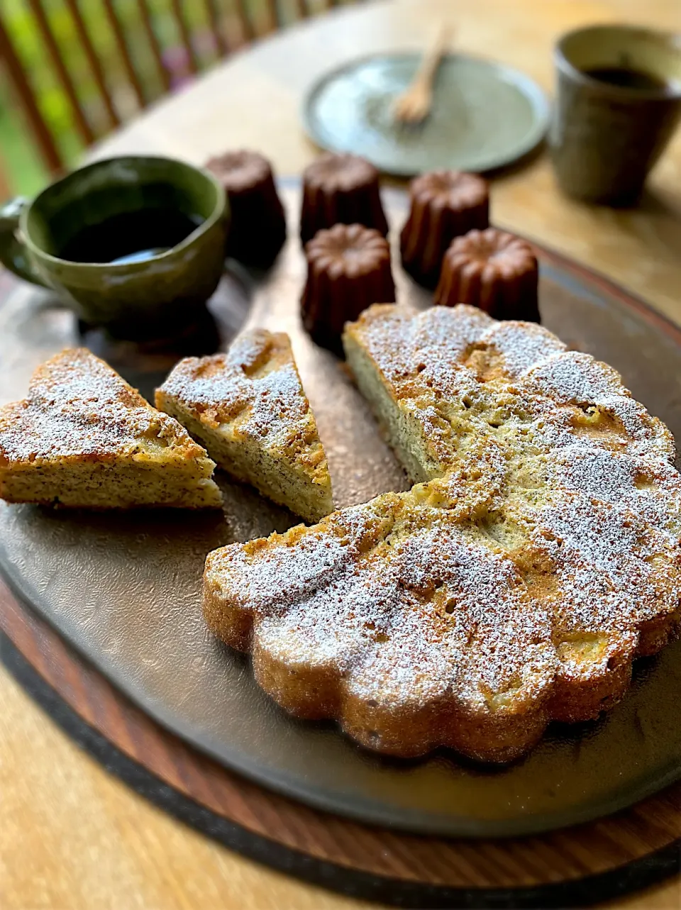 Snapdishの料理写真:とんちんさんの料理 紅茶とりんごのケーキ|shakuyaku33443344さん