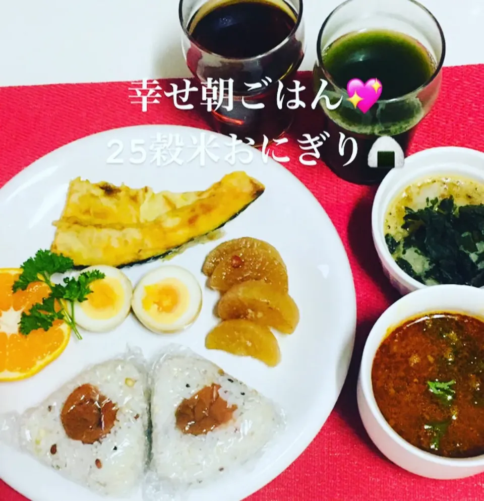 25穀米おにぎり🍙ワンプレート朝ごはん💖|HAMI69さん