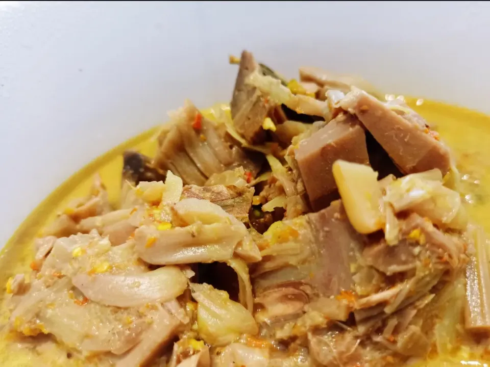 Snapdishの料理写真:Jackfruit  with coconut cream and Chilly|Renita Ruzlanさん