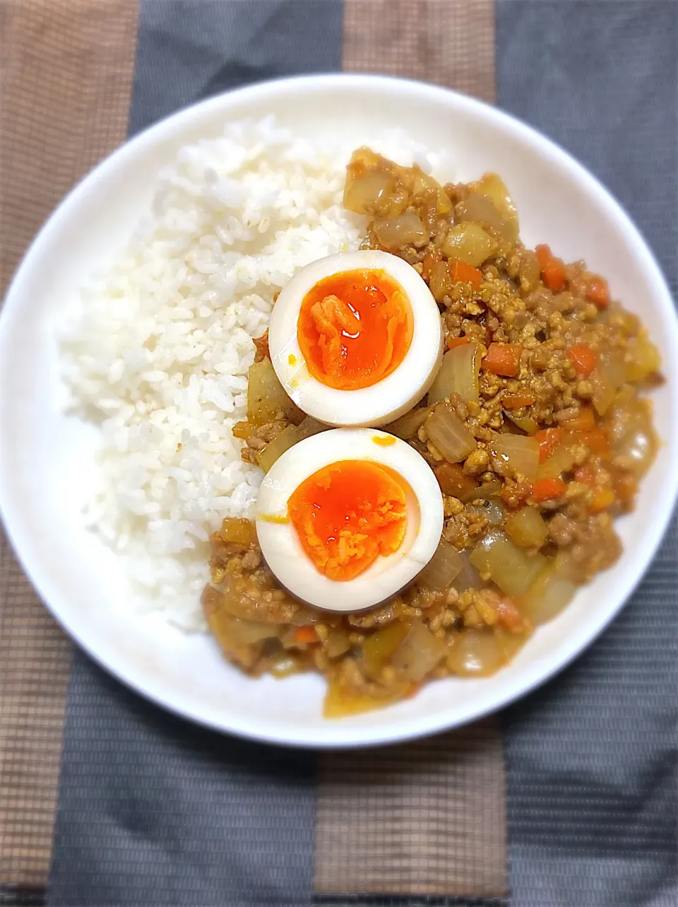 大豆ミート&ひき肉ドライカレー|ららんなさん