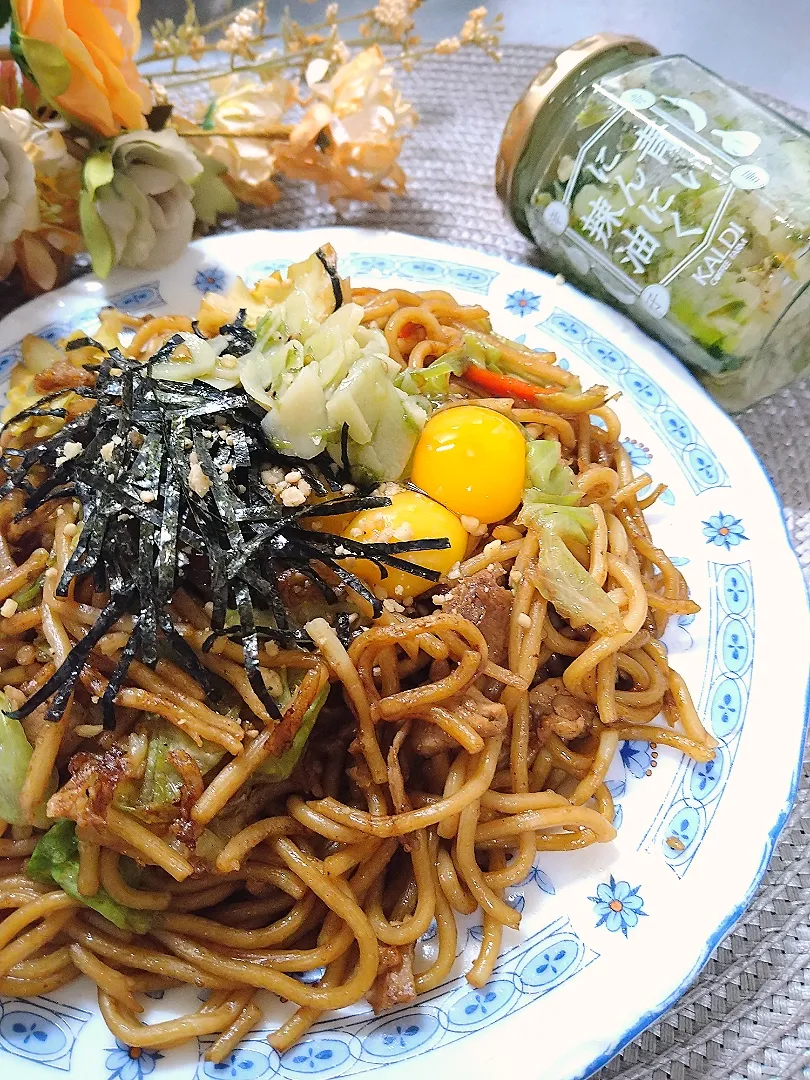 青にんにく辣油de焼きそば ‪·͜· ‪♡ ̖́-|fumiさん