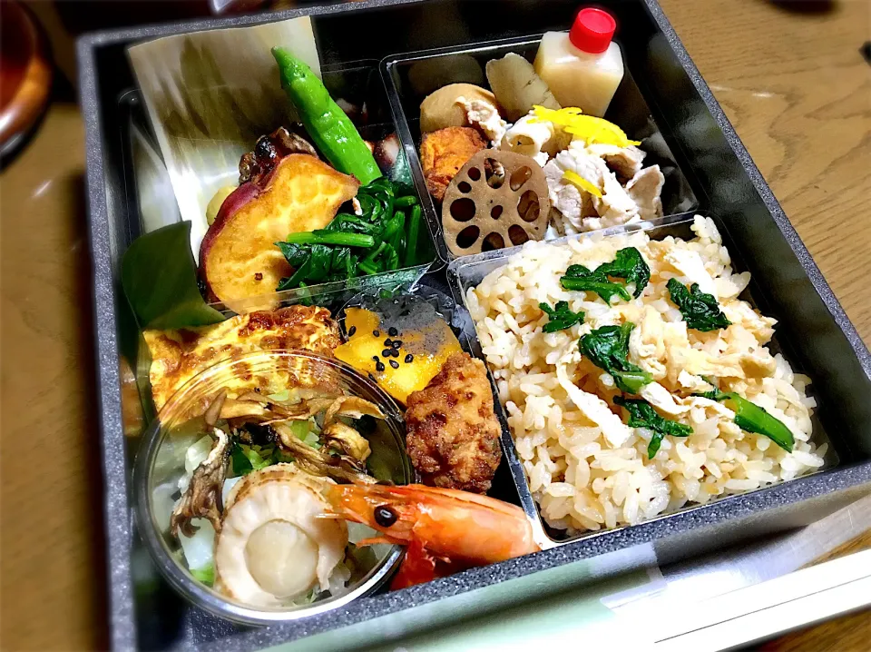 楮MINO本店から取った立冬のお弁当  ぶたと根菜の豆乳あん、白菜の花鰹和え、鶏あまから、生姜ごはん|リフルシャッフルさん