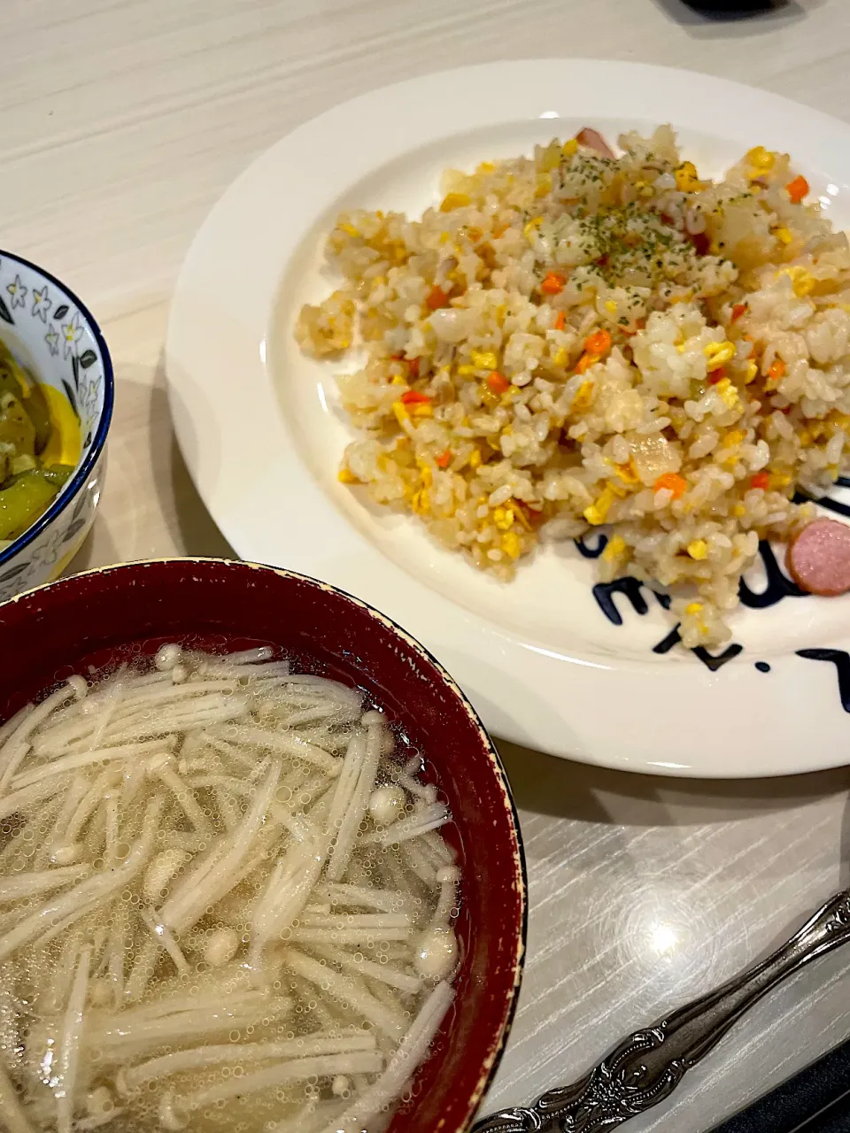 あるモノで炒飯&中華スープ|キヨさん