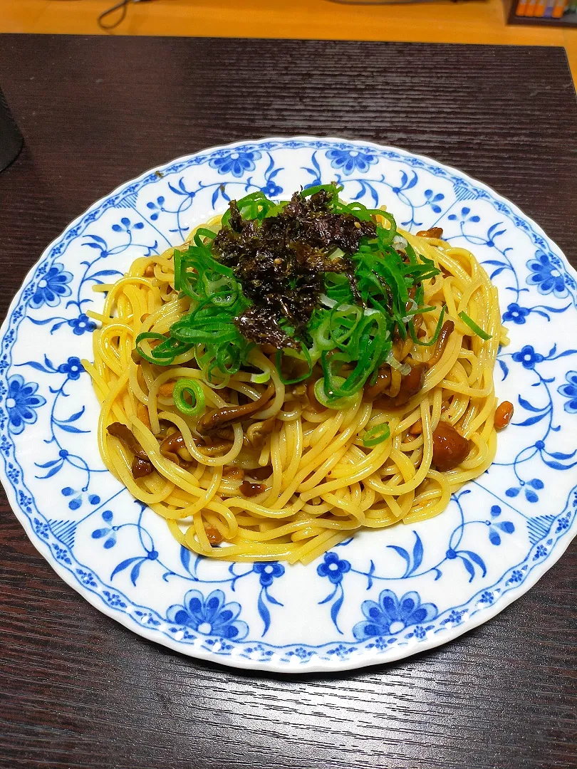 Snapdishの料理写真:和風納豆パスタ|自炊記録さん