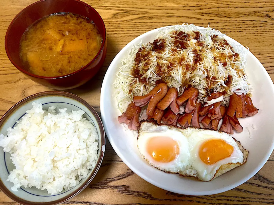 今日はタコさん定食ダブルを食べました。おいしかったです。|さくたろうさん