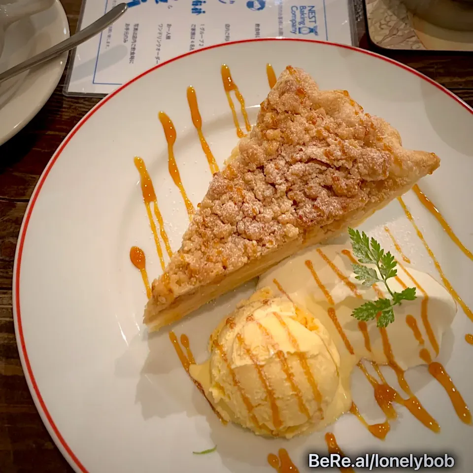 Apple Pie|LonelyBobさん