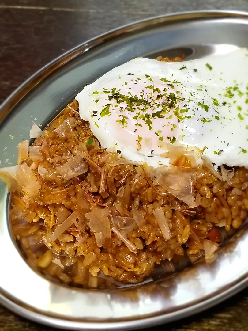 目玉焼きのせそばめし|ぱんだのままんさん