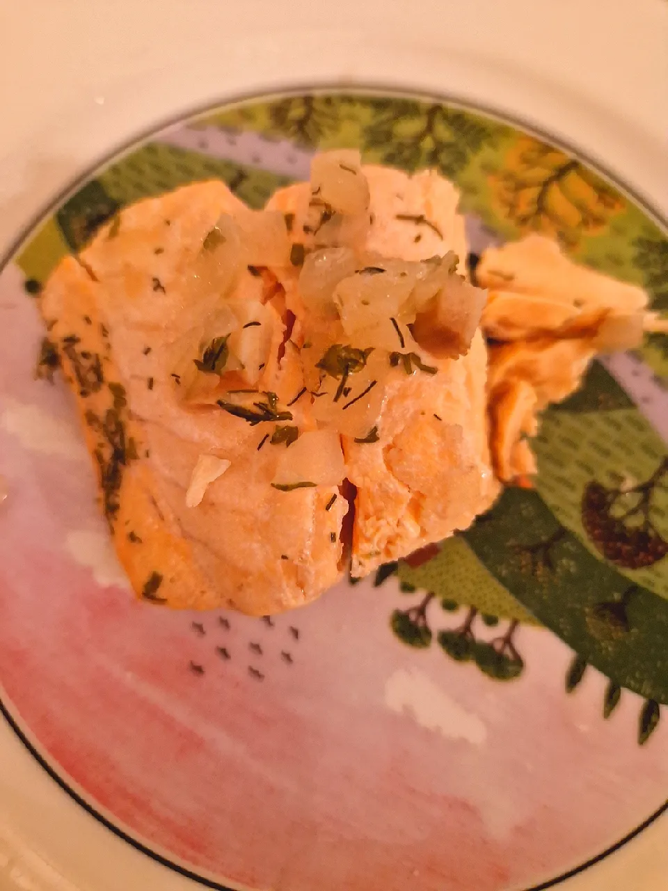 salmon poached with white wine with dill, onion and parsley|Alexeiさん