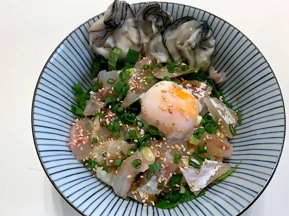 生牡蠣と本鯛丼|卍さん