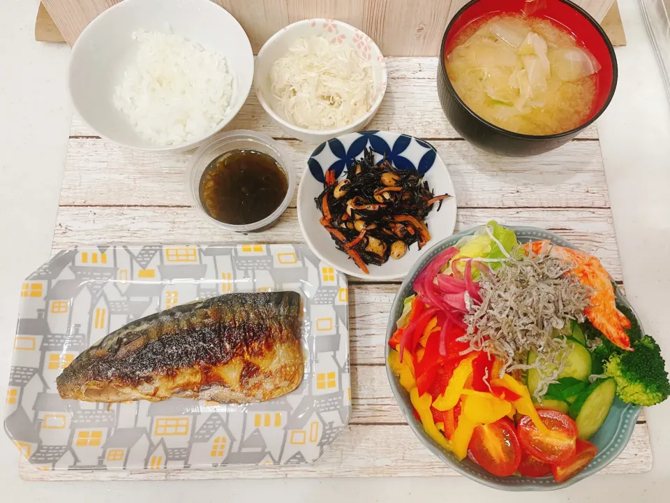 焼き塩サバ定食🐟|chou  chouさん