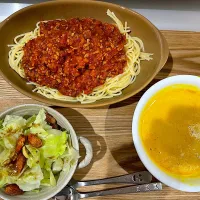 ミートソースパスタ、パンプキンスープ、レタスサラダ|aaaさん