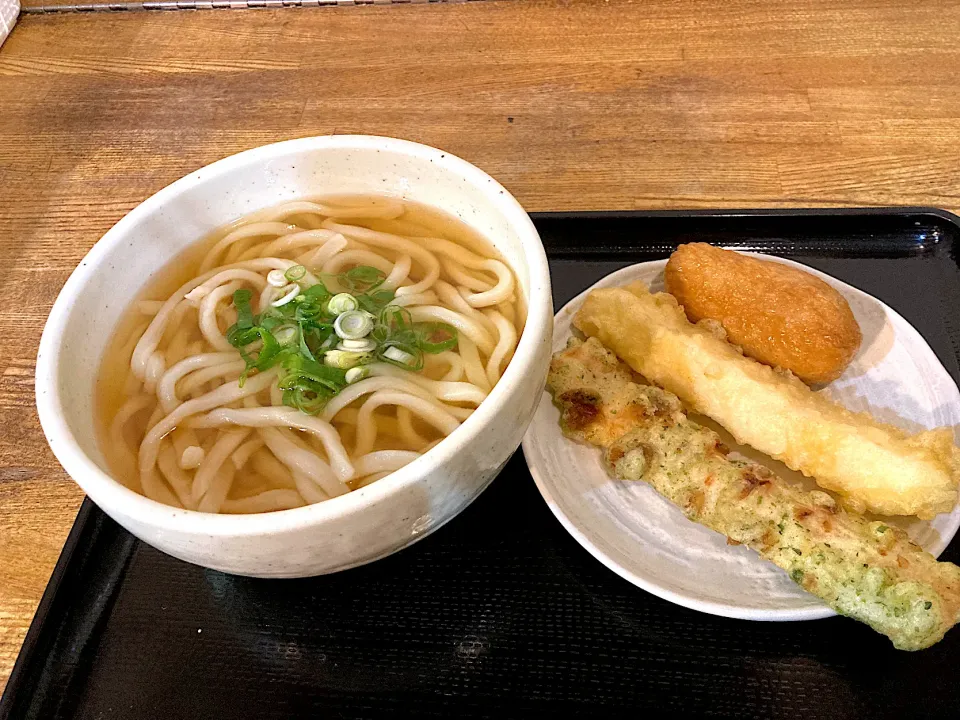 かけうどん&ちくわ天、長芋天、稲荷@太常(東銀座)|yoooochanさん