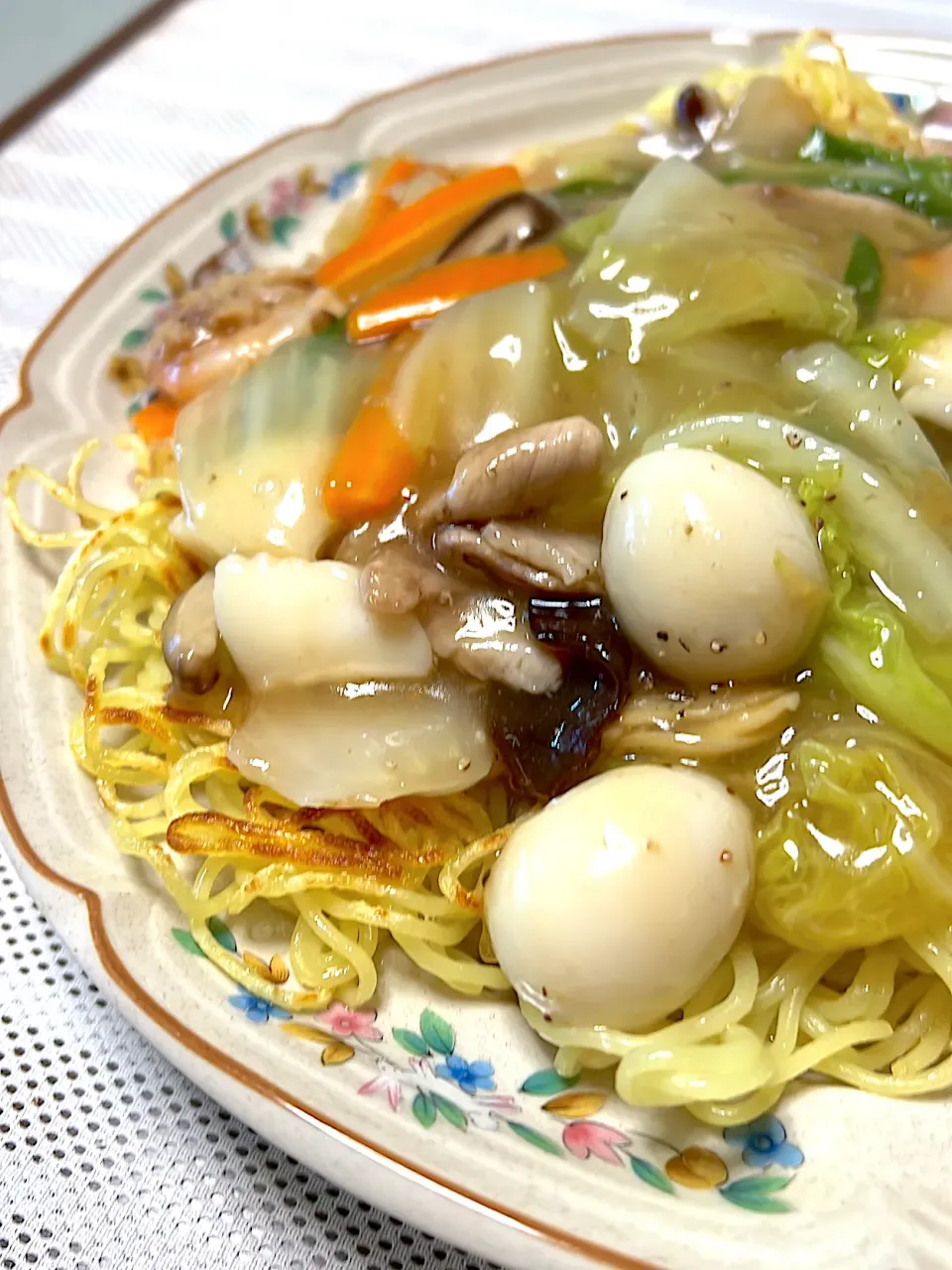 五目あんかけ焼きそば|いさかつさん