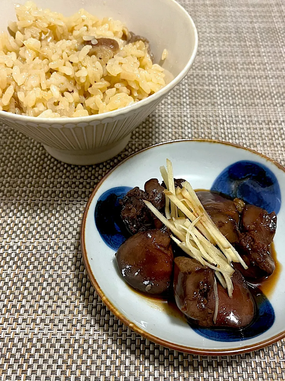 今日の夜ごはん~鶏レバーの甘辛煮~|ゆかｕさん