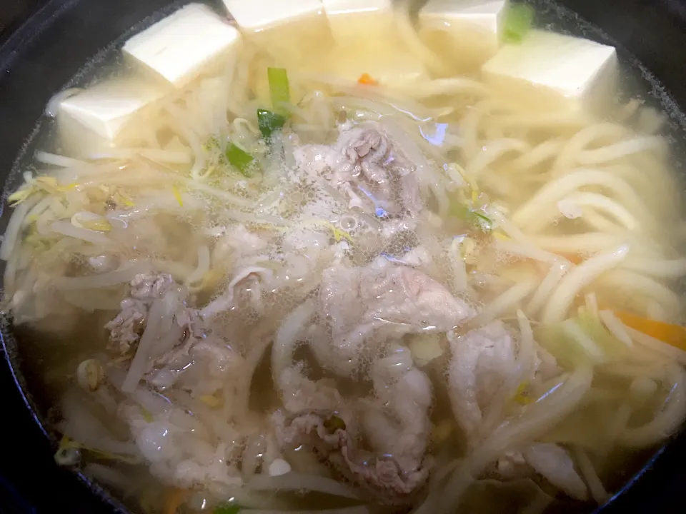 豚肉うどん入り湯豆腐|ばーさんさん