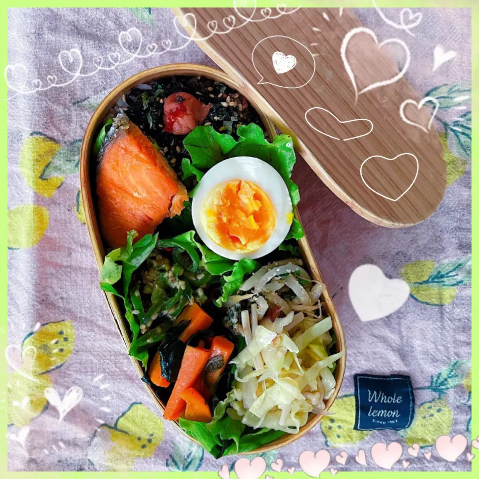 １１／１５ ｔｕｅ 鮭弁当🍴|rinaronarさん