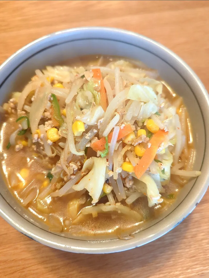 Snapdishの料理写真:味噌ラーメン|Cozzy_cookさん