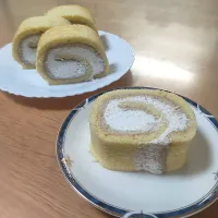 Snapdishの料理写真:マロンロールケーキ🌰|hrnさん