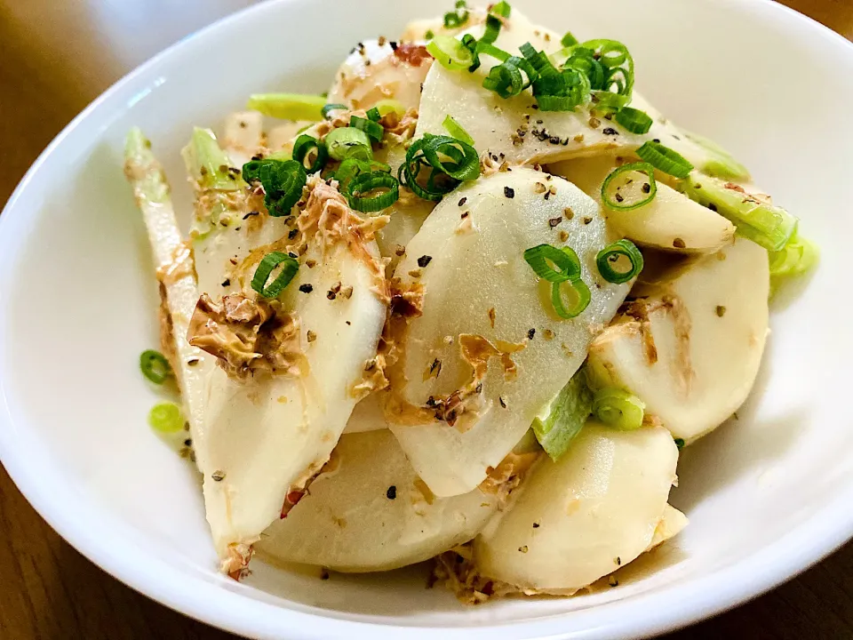 かぶと鰹節のホットサラダ🥗|makiയꕤさん