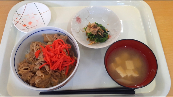 月曜日の昼食🍚